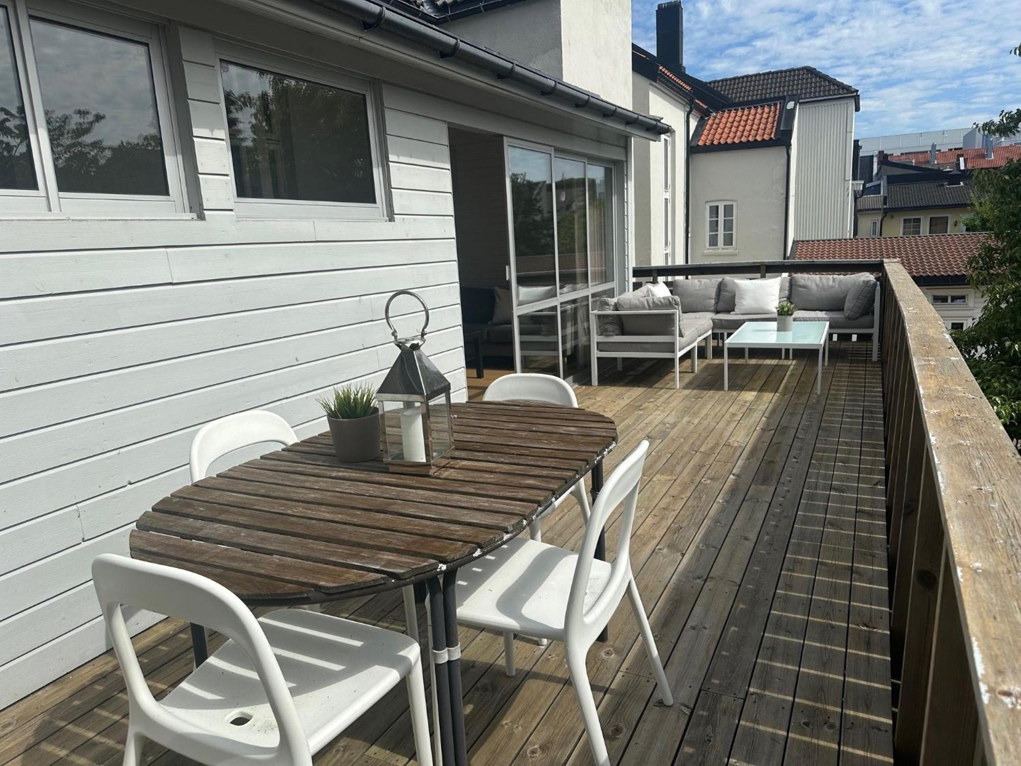 Krsferie Leiligheter I Sentrum 克里斯蒂安桑 外观 照片